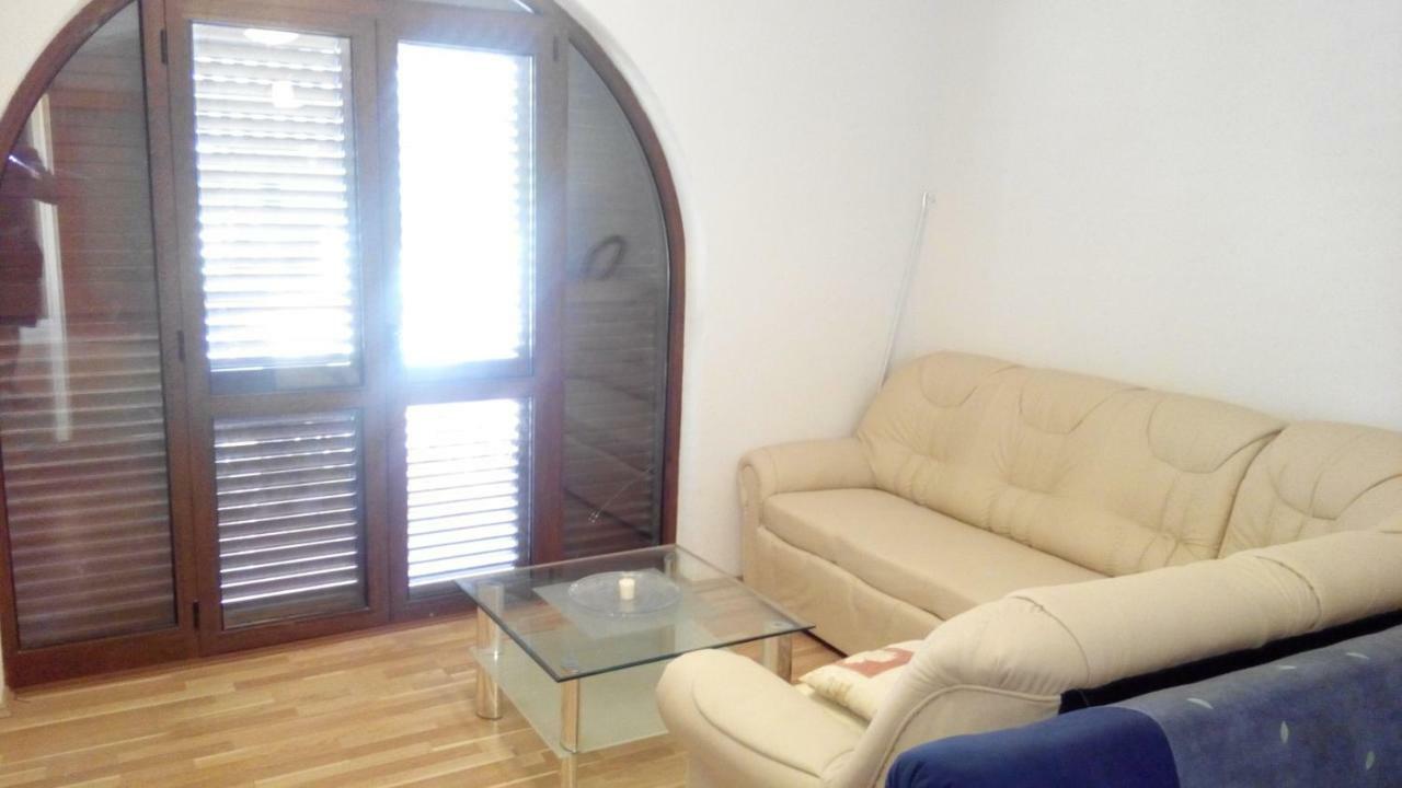 פונאנט Ivica Apartments מראה חיצוני תמונה